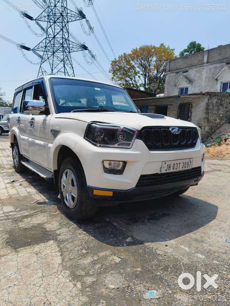 Mahindra Scorpio S3, 2018