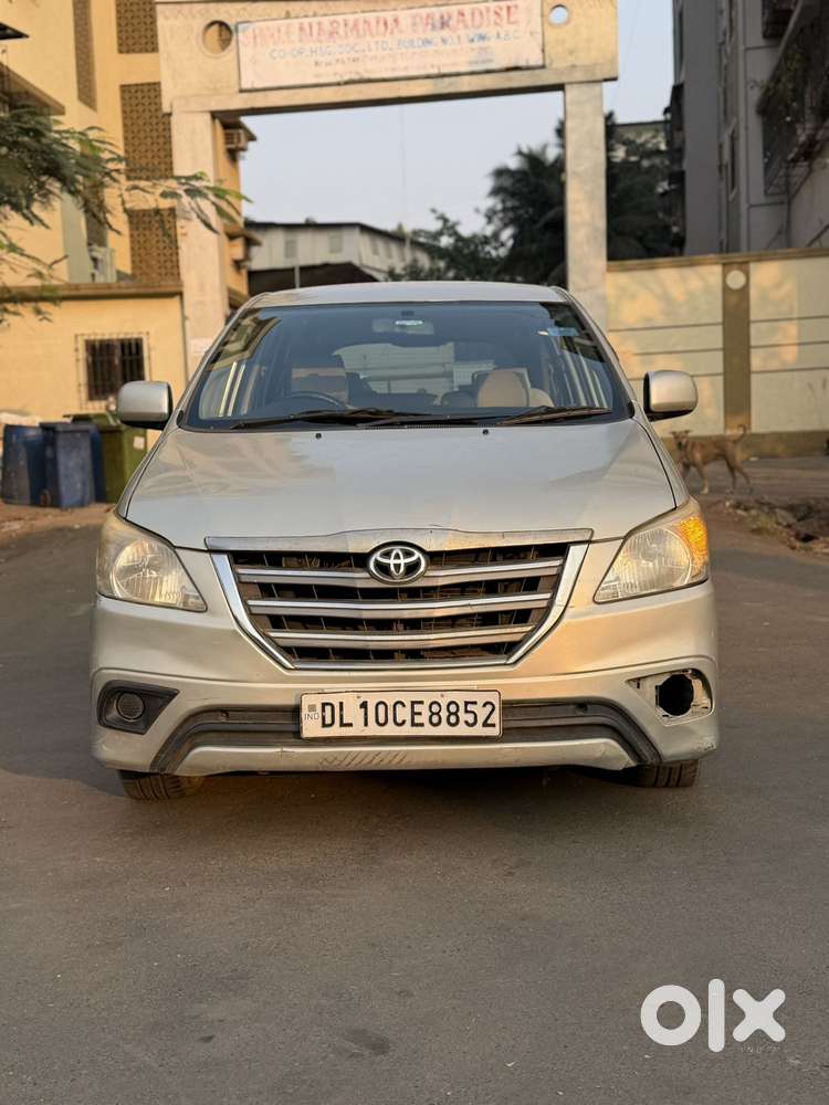 Toyota Innova 2.5 G (diesel) 8 Seater Bs Iv, 2015, Diesel