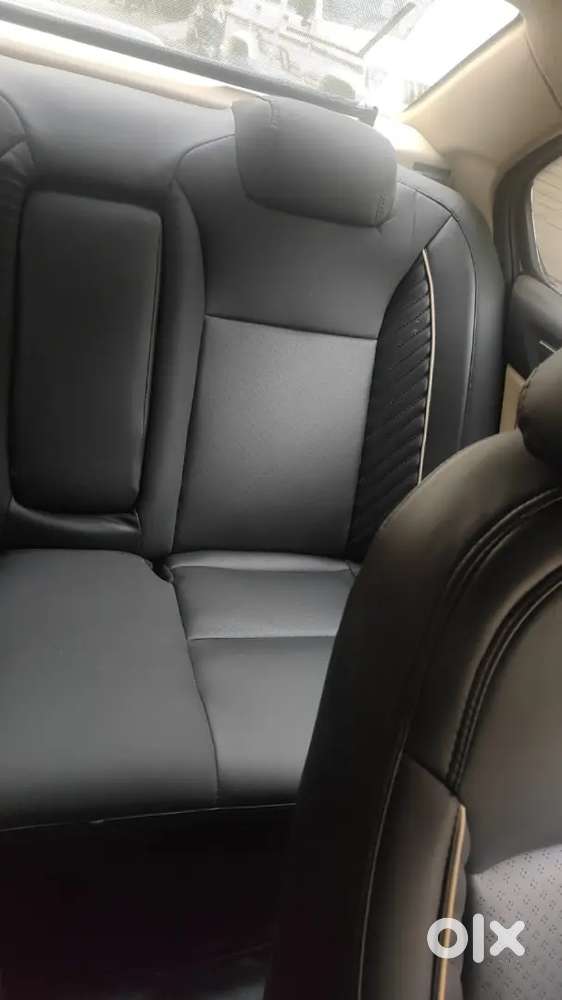 Honda Amaze 2nd Generation Vx 2024 Model Petrol White Crystal Colour