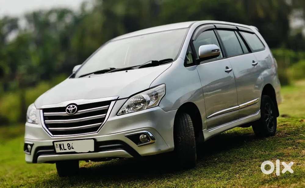 Toyota Innova 2.5 V 2014 Reregistered
