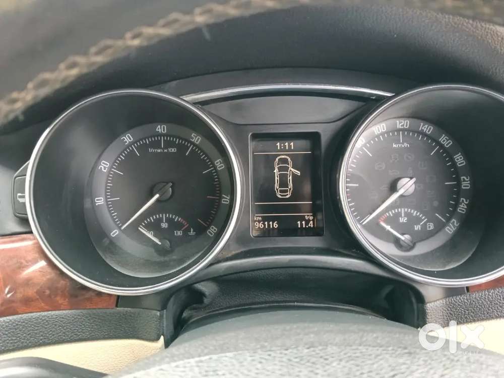 Skoda Superb Elegance 2012 Petrol Automatic