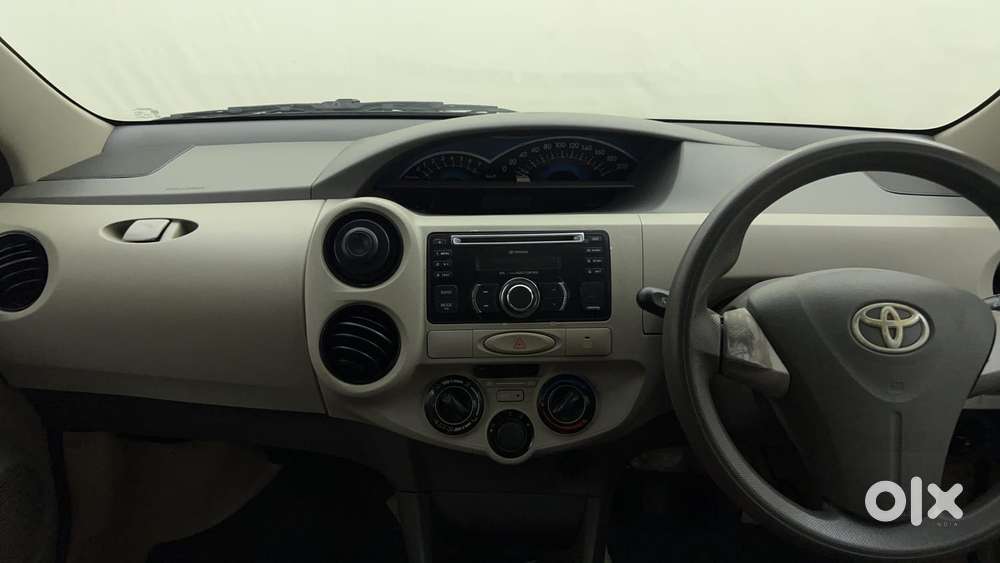 Toyota Etios Liva V, 2014, Petrol