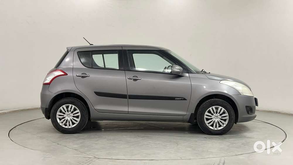 Maruti Suzuki Swift Vvt Vxi, 2013, Petrol
