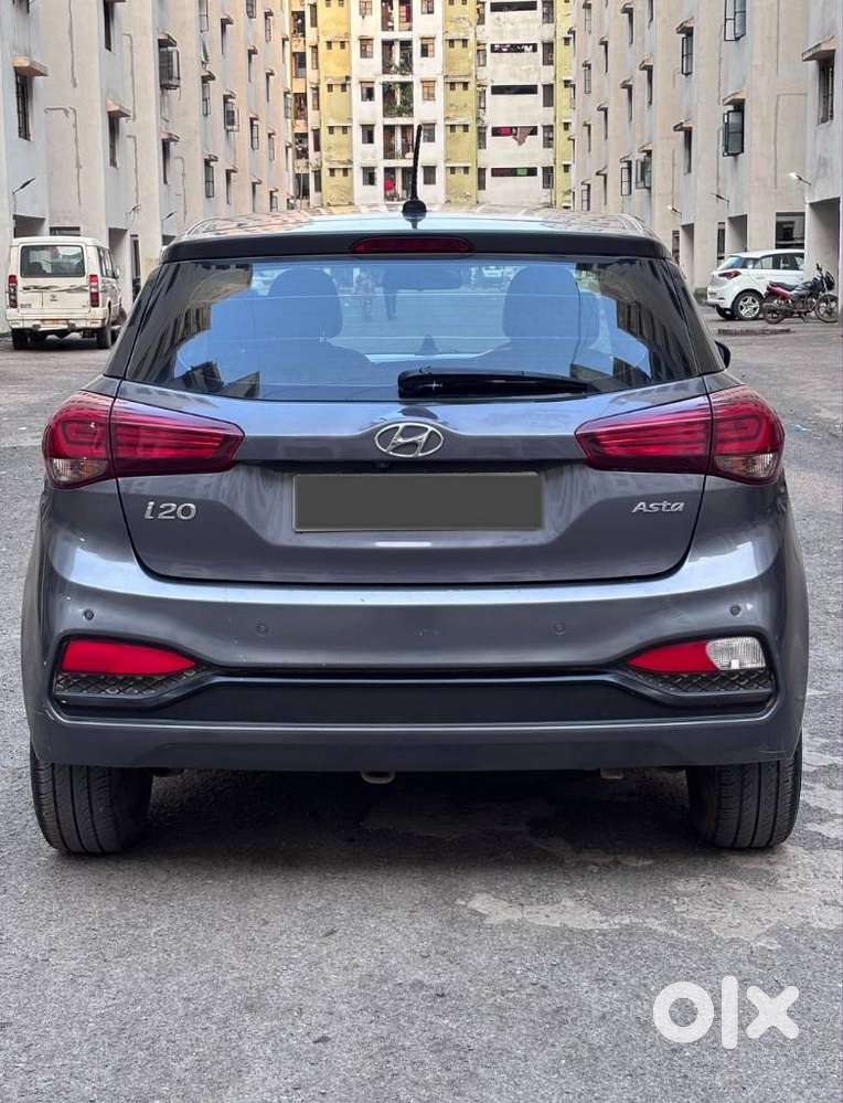 Hyundai I20 Asta (o) 1.2 Mt, 2020, Petrol