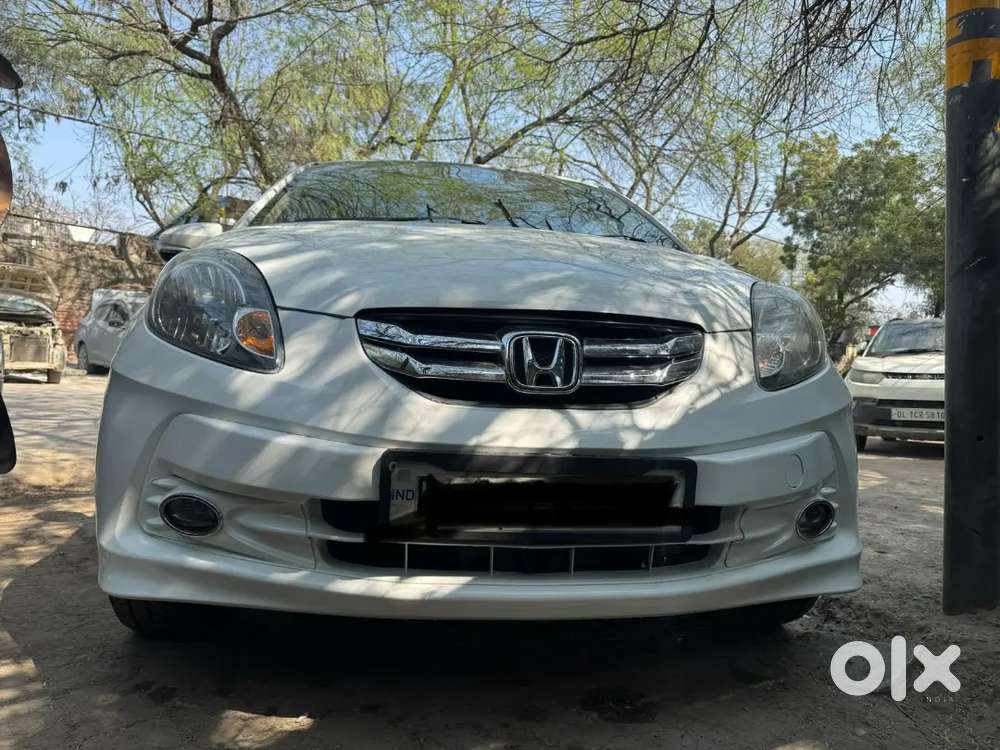 Honda Amaze October 2015