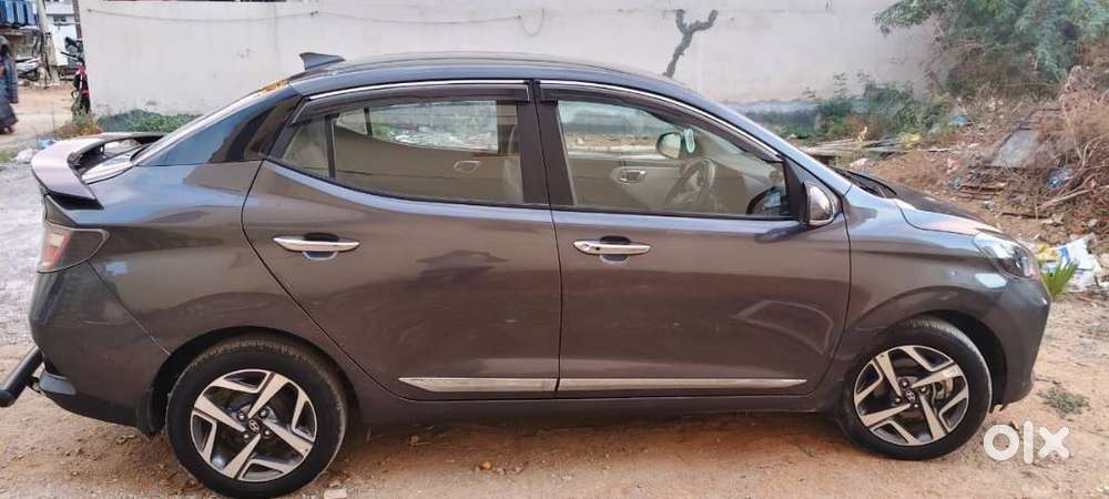 Hyundai Aura 2025 Cng & Hybrids Well Maintained