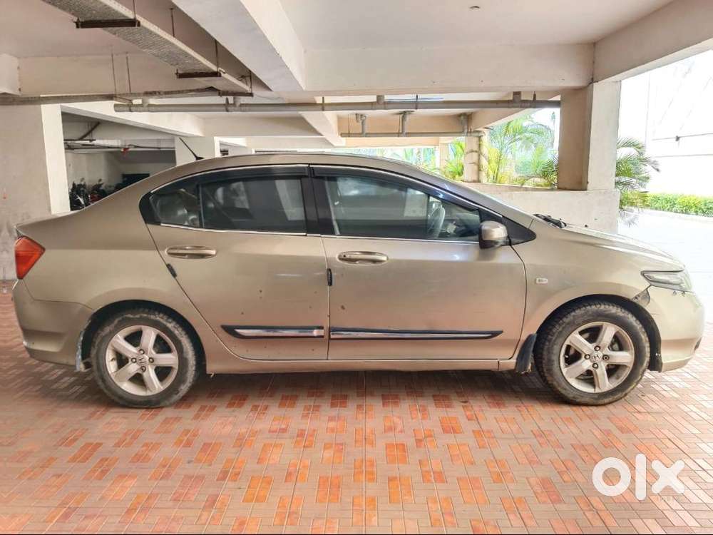 Honda City 1.5 I-vtec Petrol + Cng  Aug 2012  Well Maintained