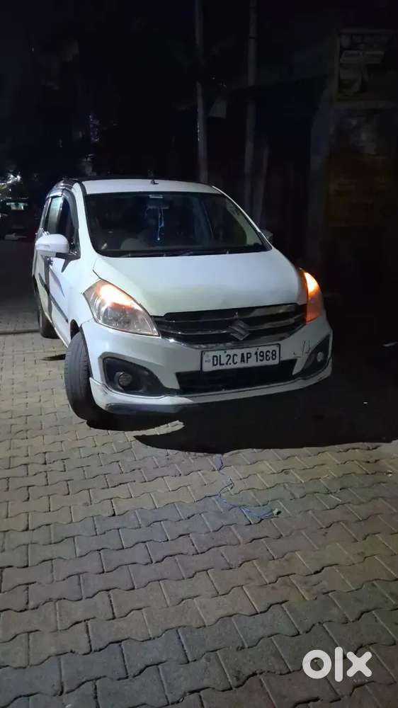 Maruti Suzuki Ertiga 2012 Zxi