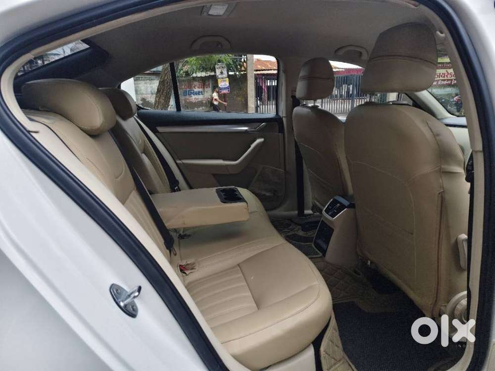Skoda Octavia 2.0 Tdi At Style Plus, 2017, Diesel