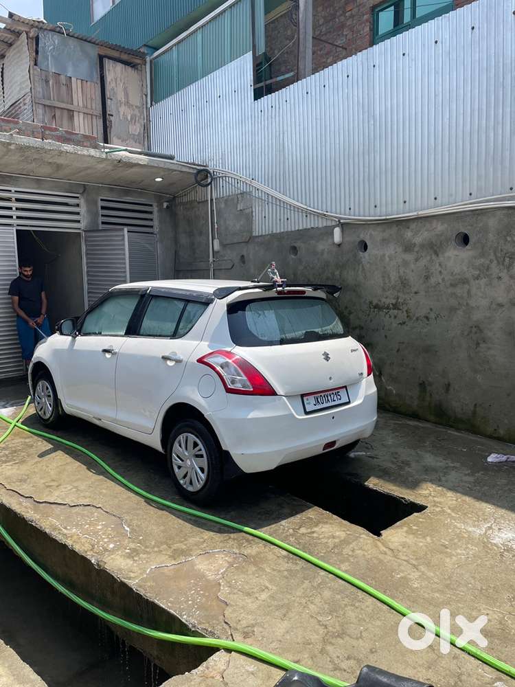 Swift Maruti Diesel 2015 Km Driven