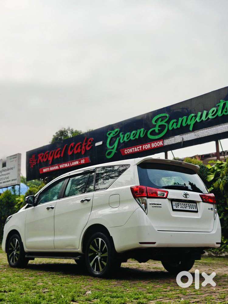 Toyota Innova Crysta 2.4 Z 7 Str, 2025