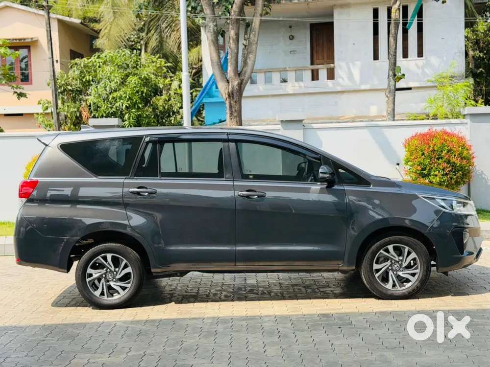 Toyota Innova Crysta 2020 Diesel 70000 Km Driven