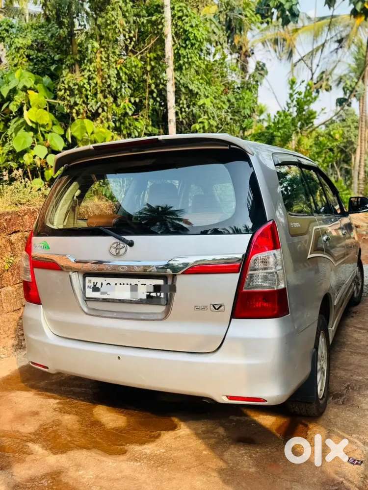 Toyota Innova 2013 Diesel 239500 Km Driven