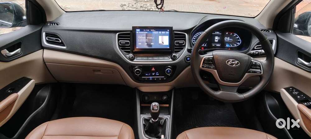 Hyundai Verna 1.5 Sx Petrol Mt, 2022, Petrol