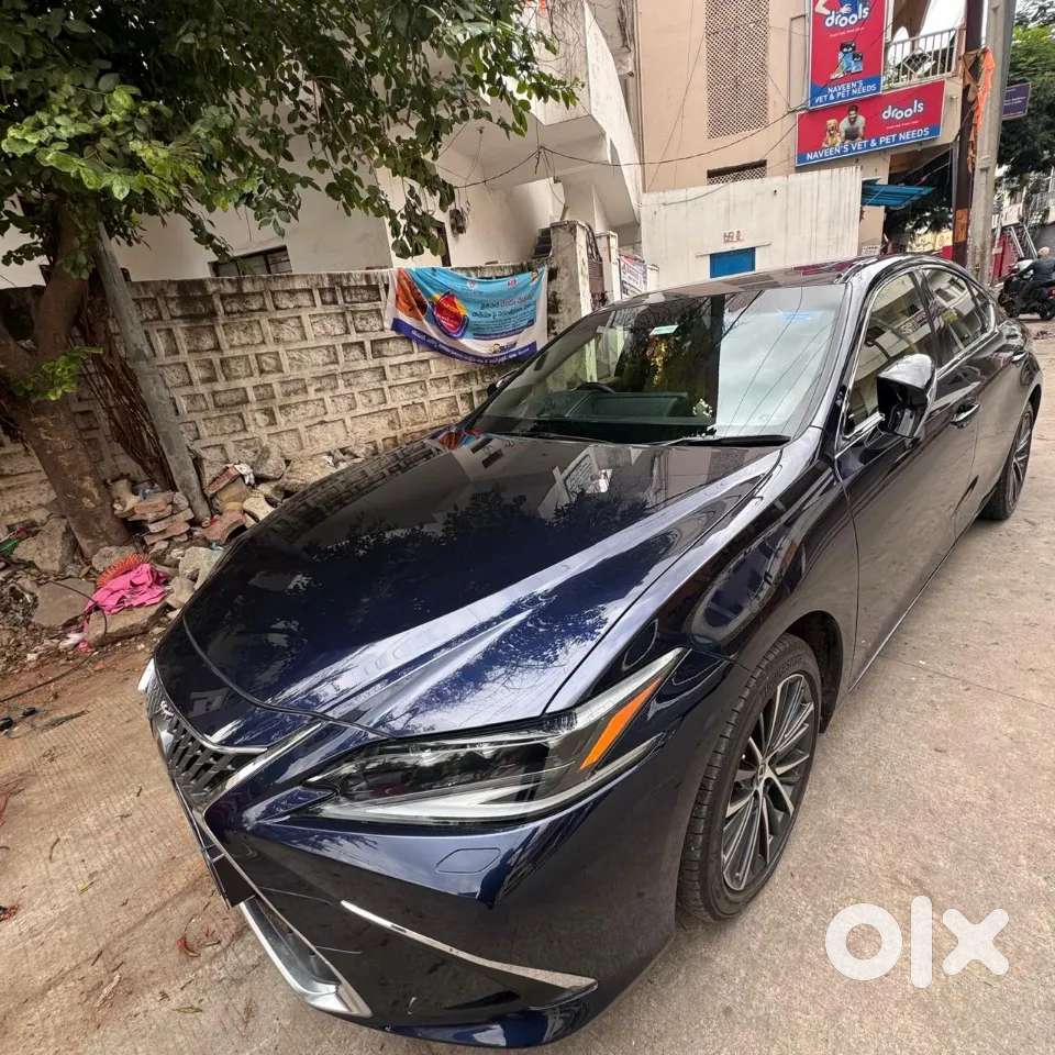 Lexus Es, 2023, Petrol