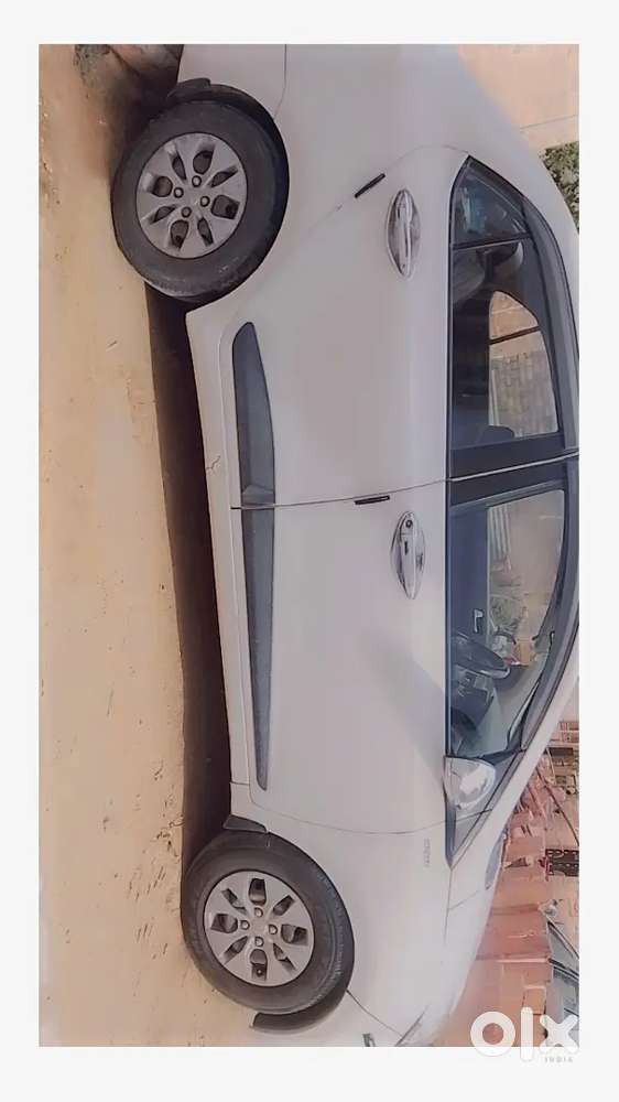 Hyundai Xcent 2016 Diesel 143555 Km Driven