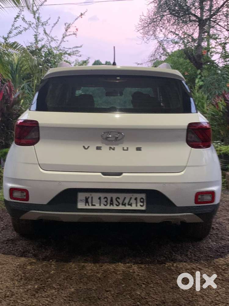 Hyundai Venue Petrol 2020