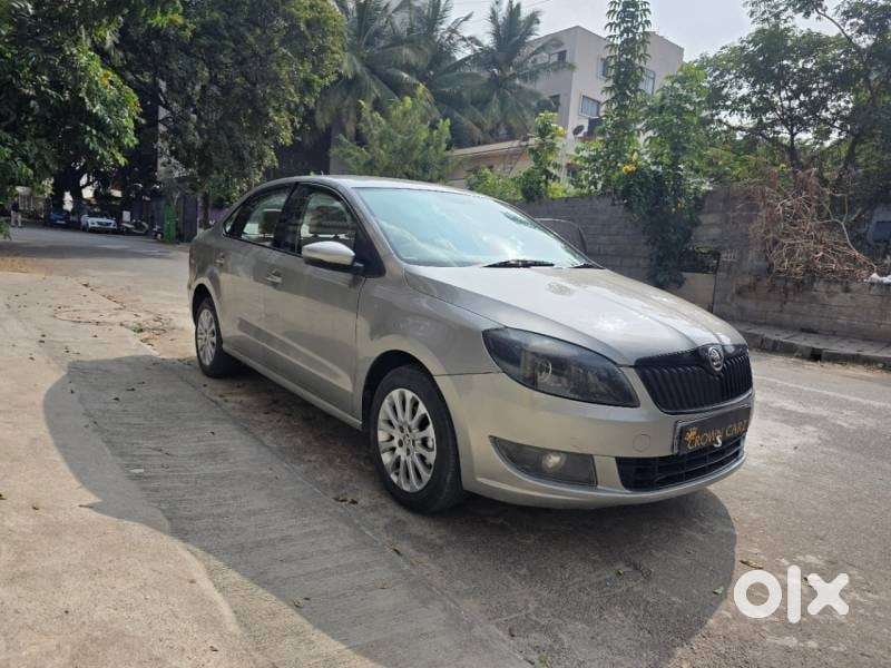 Skoda Rapid 1.5 Tdi Style/1.5 At Style, 2016, Diesel