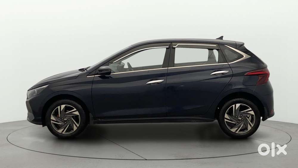 Hyundai New I20 1.2 Asta (o) Ivt, 2023, Petrol