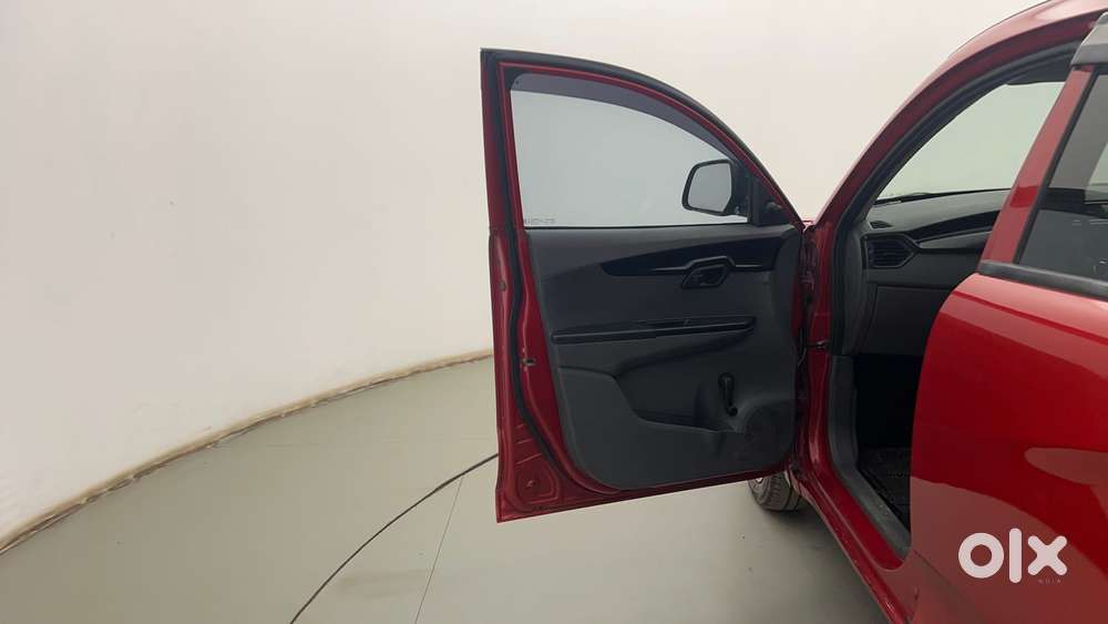 Mahindra Kuv100 Nxt 1.2 K2 Diesel 6 Str, 2018, Petrol