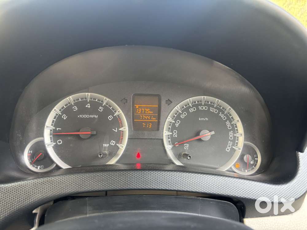 Maruti Suzuki Swift Dzire 1.3 Vxi, 2013, Cng & Hybrids