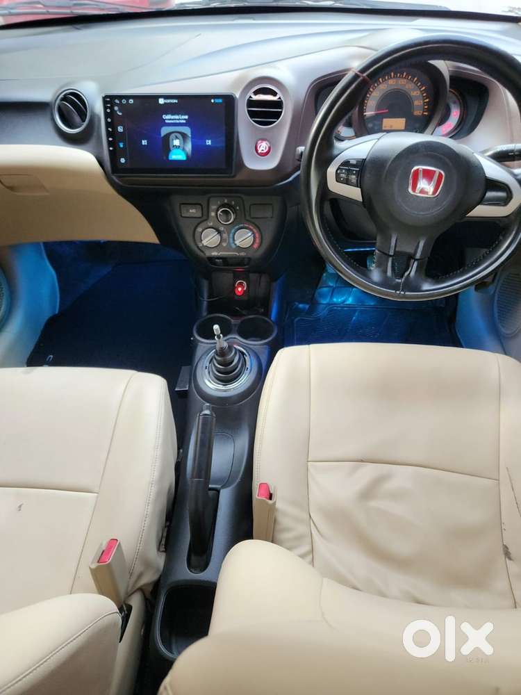 Honda Brio 2013 Petrol Well Maintained