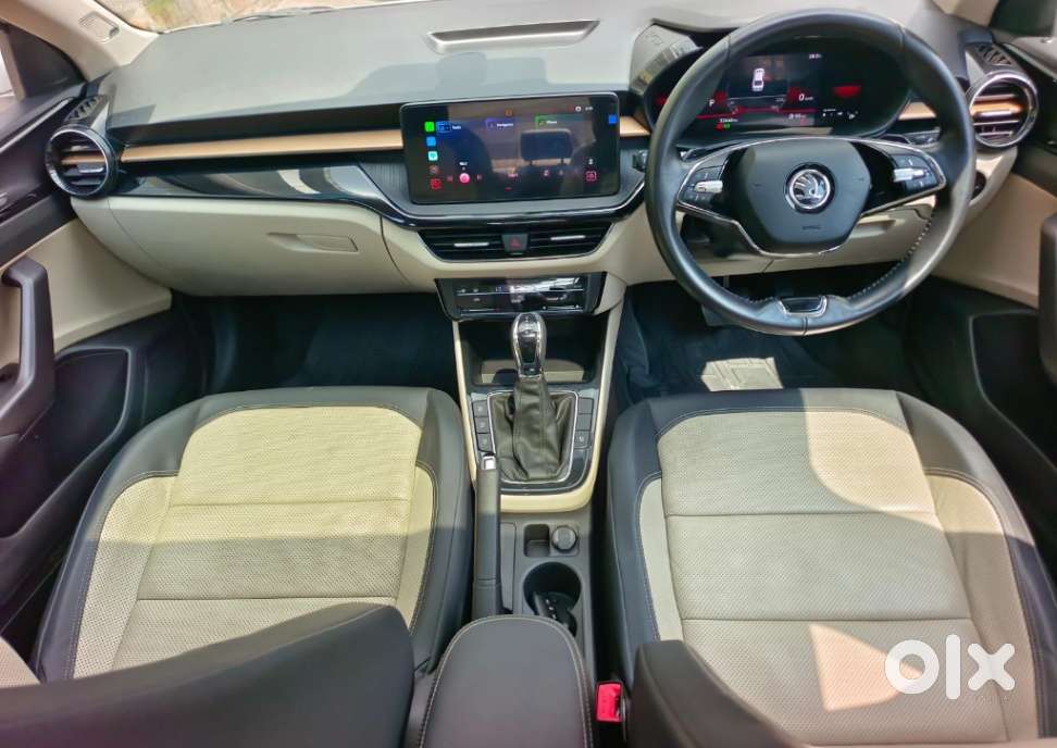Skoda Slavia 1.0 Tsi Style At, 2022, Petrol