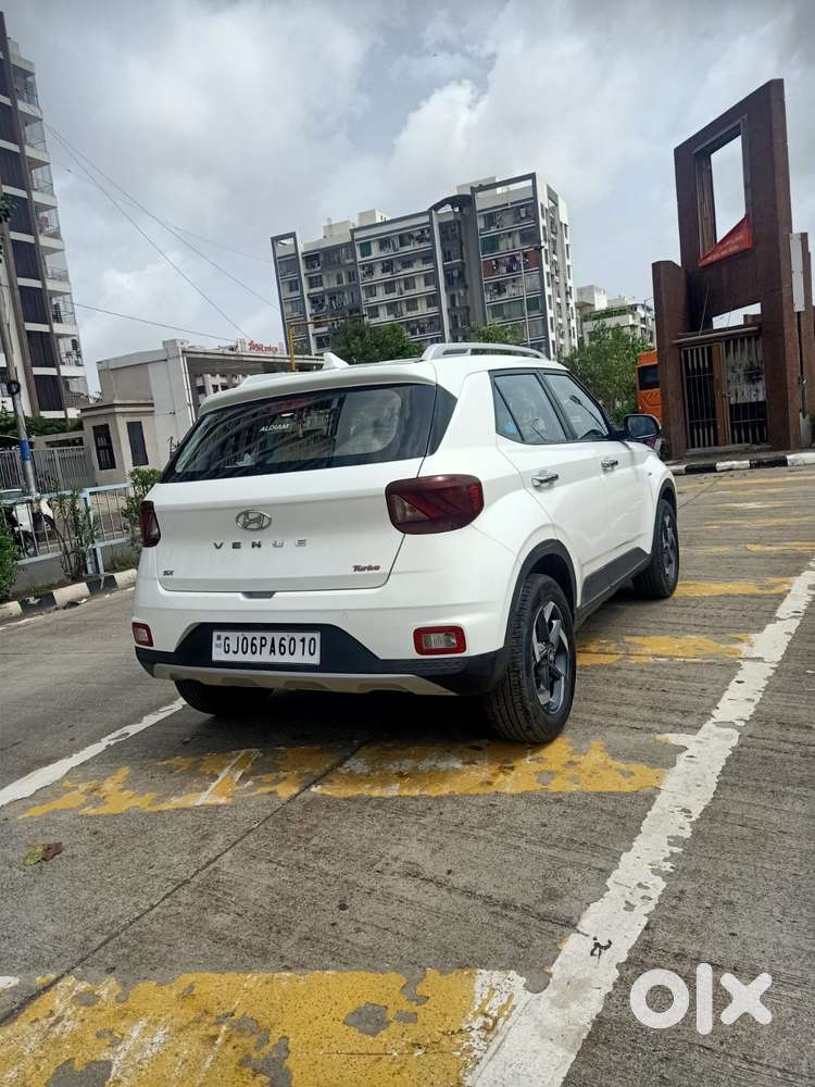 Hyundai Venue, 2019, Petrol