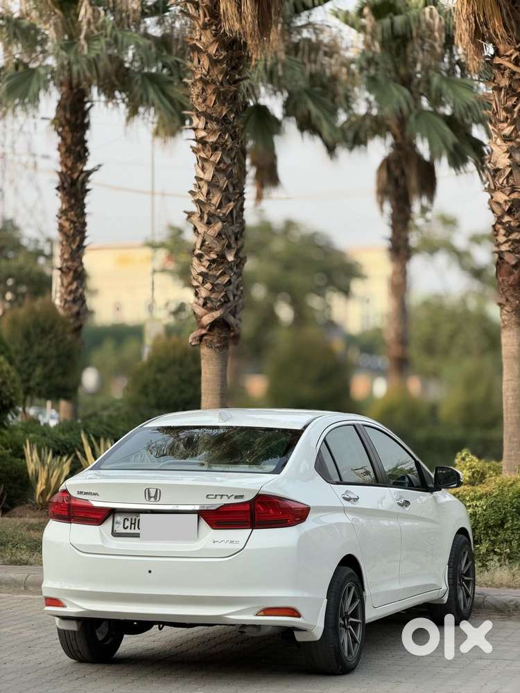 Honda City I Vtec Vx Option Bl, 2015, Petrol