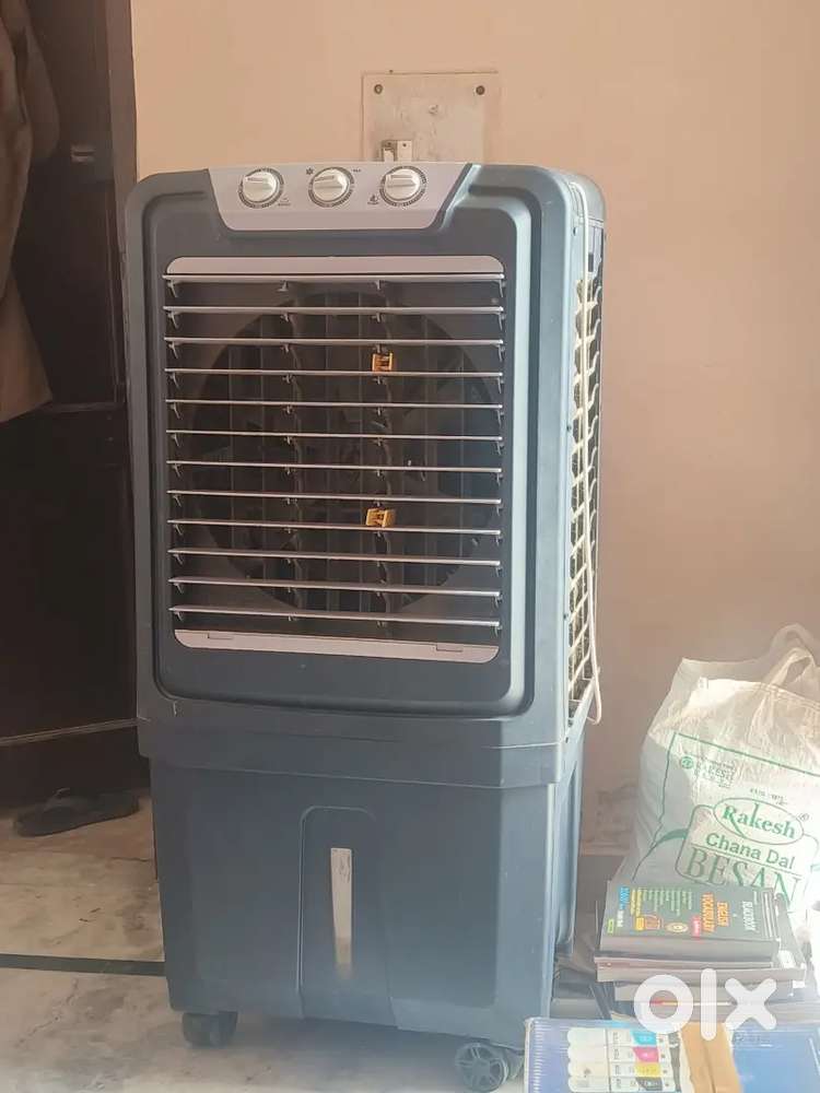 Cooler only 2500/- negotiable