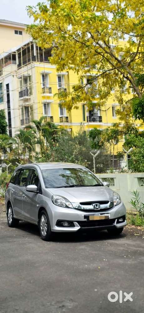 Honda Mobilio, 2014, Diesel
