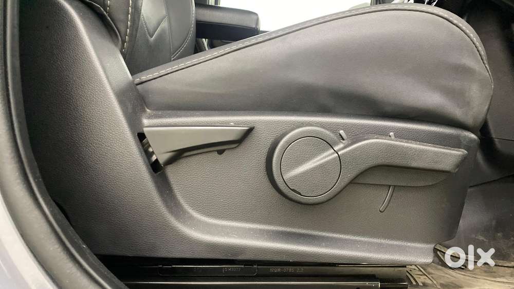 Mahindra Thar 1.5 Lx Hard Top Diesel At 4 Rwd, 2021, Diesel