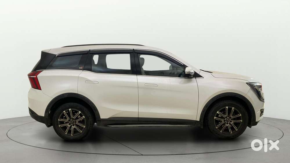 Mahindra Xuv700 2.2 Ax 7 Diesel At Str Awd, 2023, Diesel