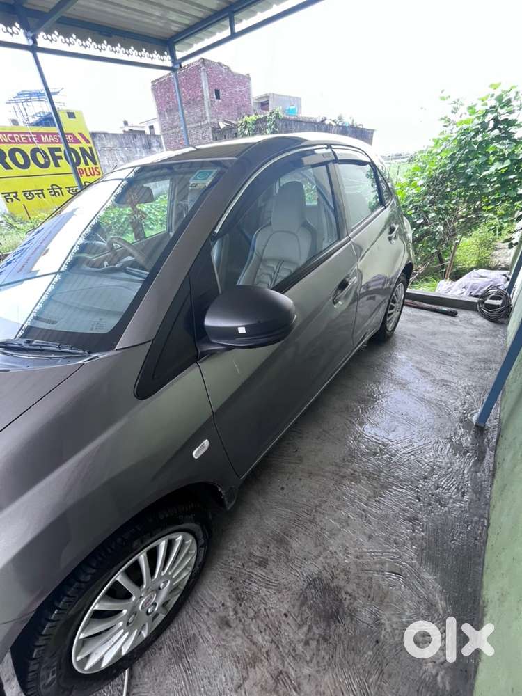 Honda Brio Petrol 2013