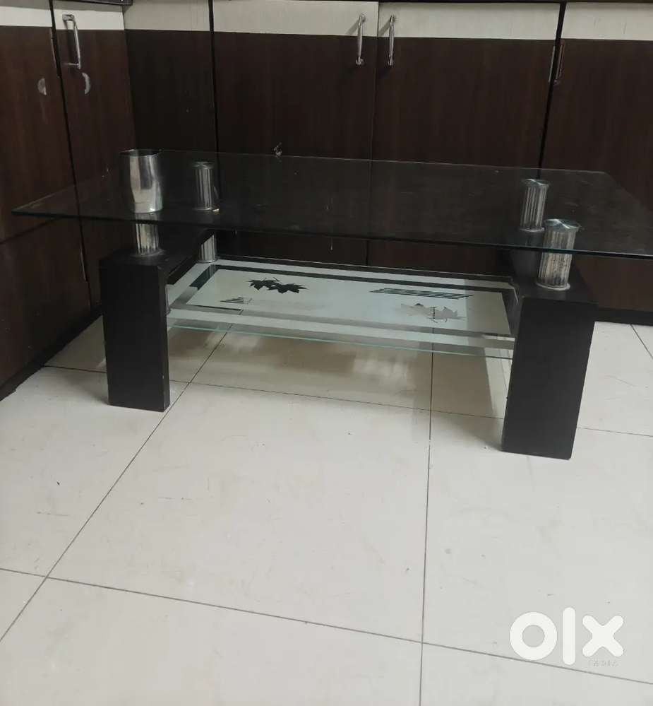 Want to sell Centre Table