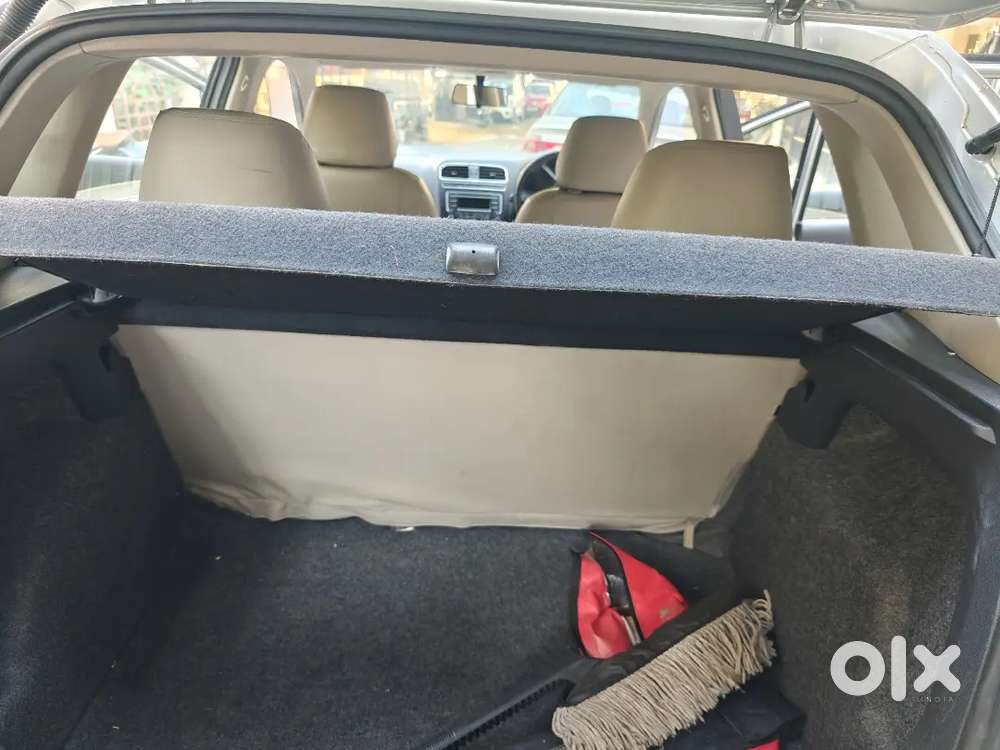 Volkswagen Polo 2014 Petrol 75028 Km Driven