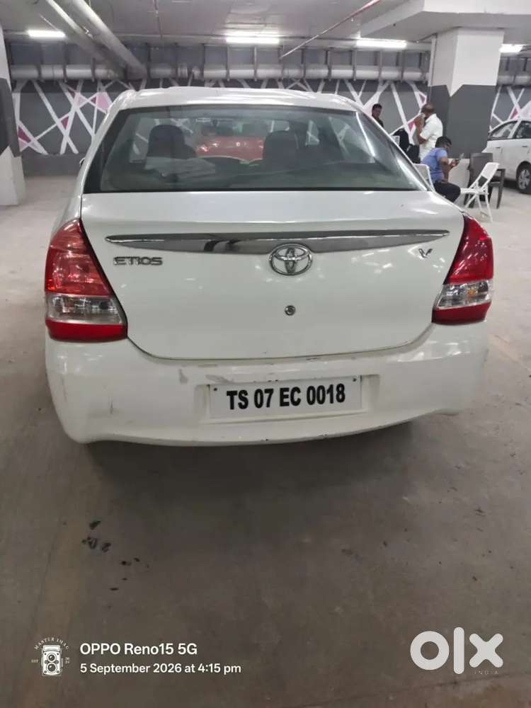 Toyota Etios V 2014