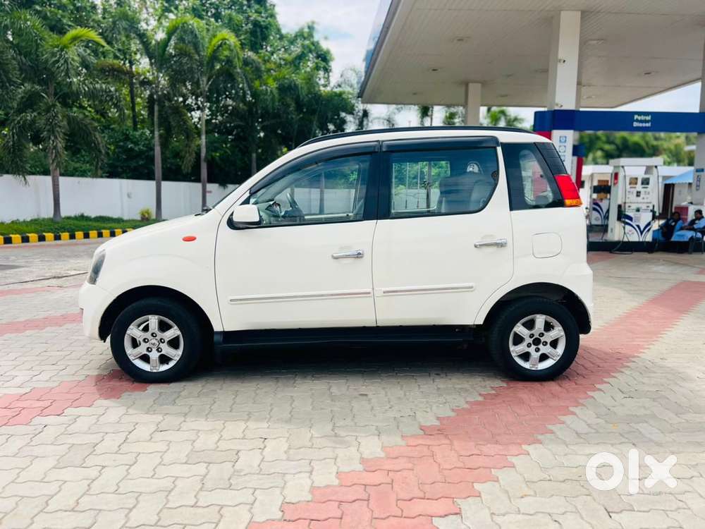 Mahindra Quanto C8, 2014, Diesel