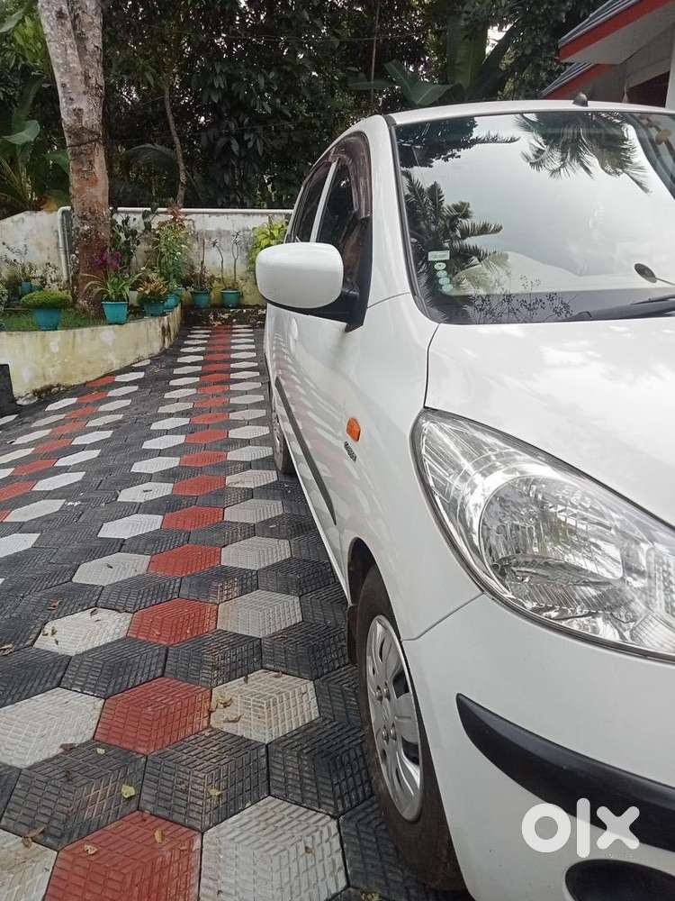 Hyundai Petrol Manual 2010