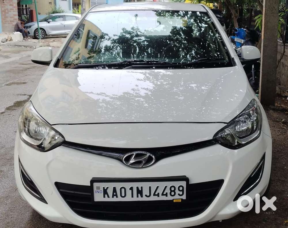 Hyundai I20 Magna Optional 1.2, 2013, Petrol