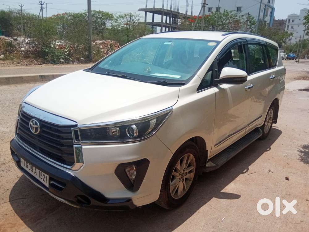 Toyota Innova Crysta 2.4 G Mt 7 Str, 2019, Diesel