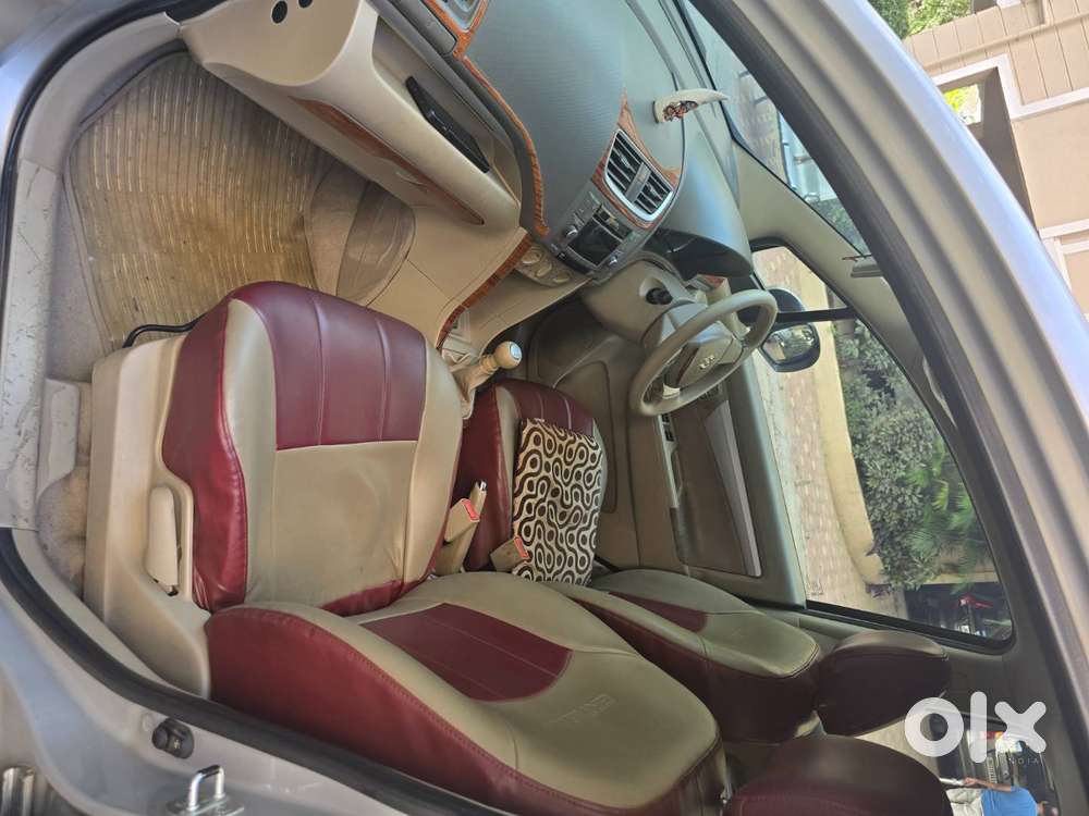 Maruti Ertiga 2012, Petrol, Manual