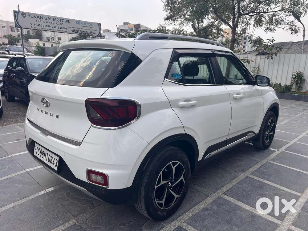 Hyundai Venue S Plus Mt 1.2 Kappa, 2021, Petrol