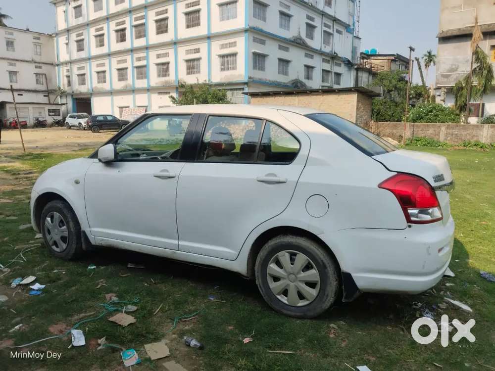 Maruti Suzuki Dzire 2011 Petrol 98000 Km Driven