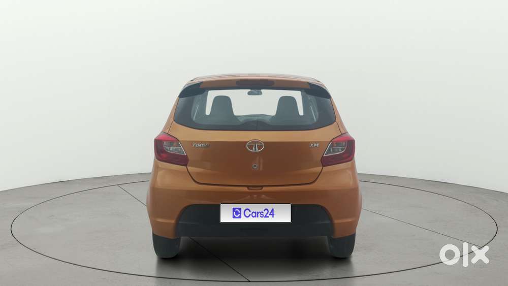 Tata Tiago 1.2 Revotron Xm, 2017, Petrol