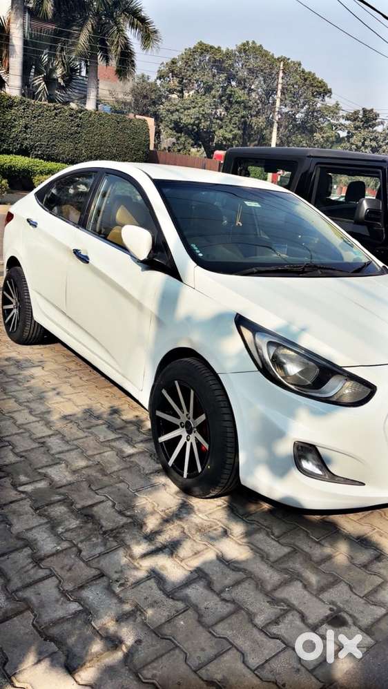 Hyundai Fluidic Verna 2014
