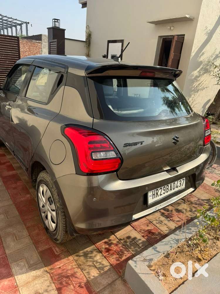Maruti Suzuki New-gen Swift 2023 Petrol 42000 Km Driven
