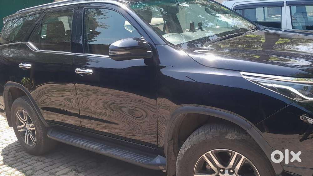 Toyota Fortuner Leader Edition (at), 2025, Diesel