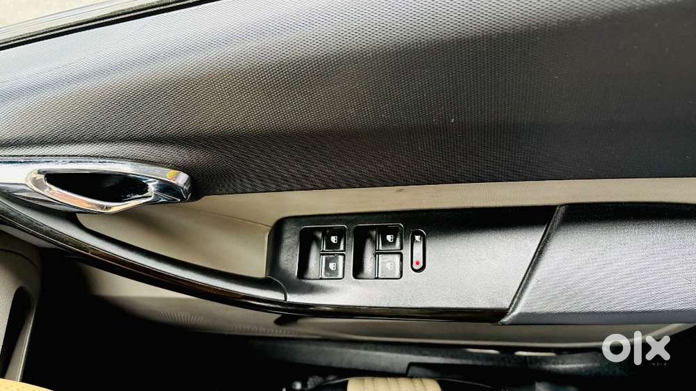For Sale: Tata Tiago Xz Petrol (2016 Model)