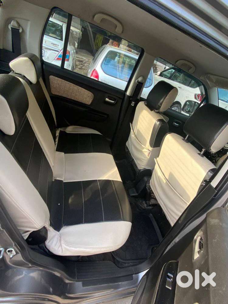 Maruti Suzuki Wagon R Vxi Plus Mt, 2017, Petrol